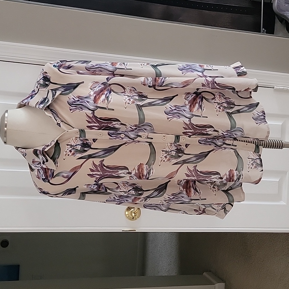 Floral print button-down blouse